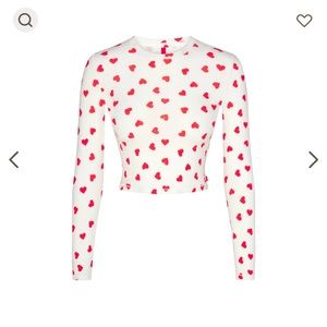 SKIMS SLEEP SUPER CROPPED LONG SLEEVE | RUBY AND MARBLE HEART